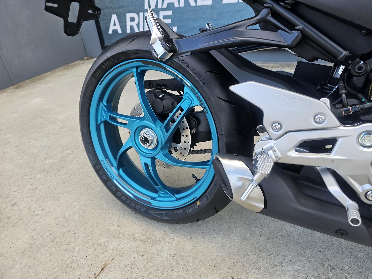 2026 CF MOTO 450 SR S ROAD