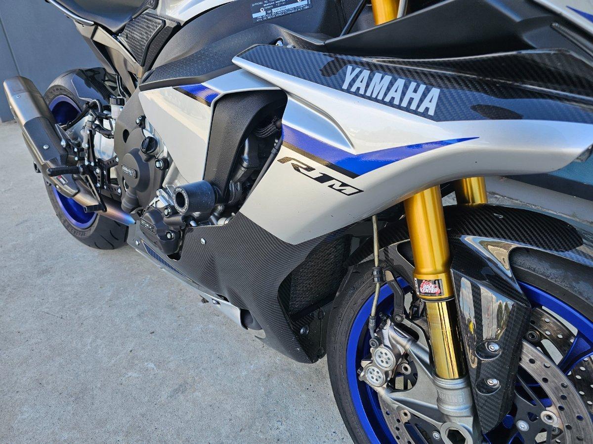 2016 YAMAHA YZF-R1 M SPORTS