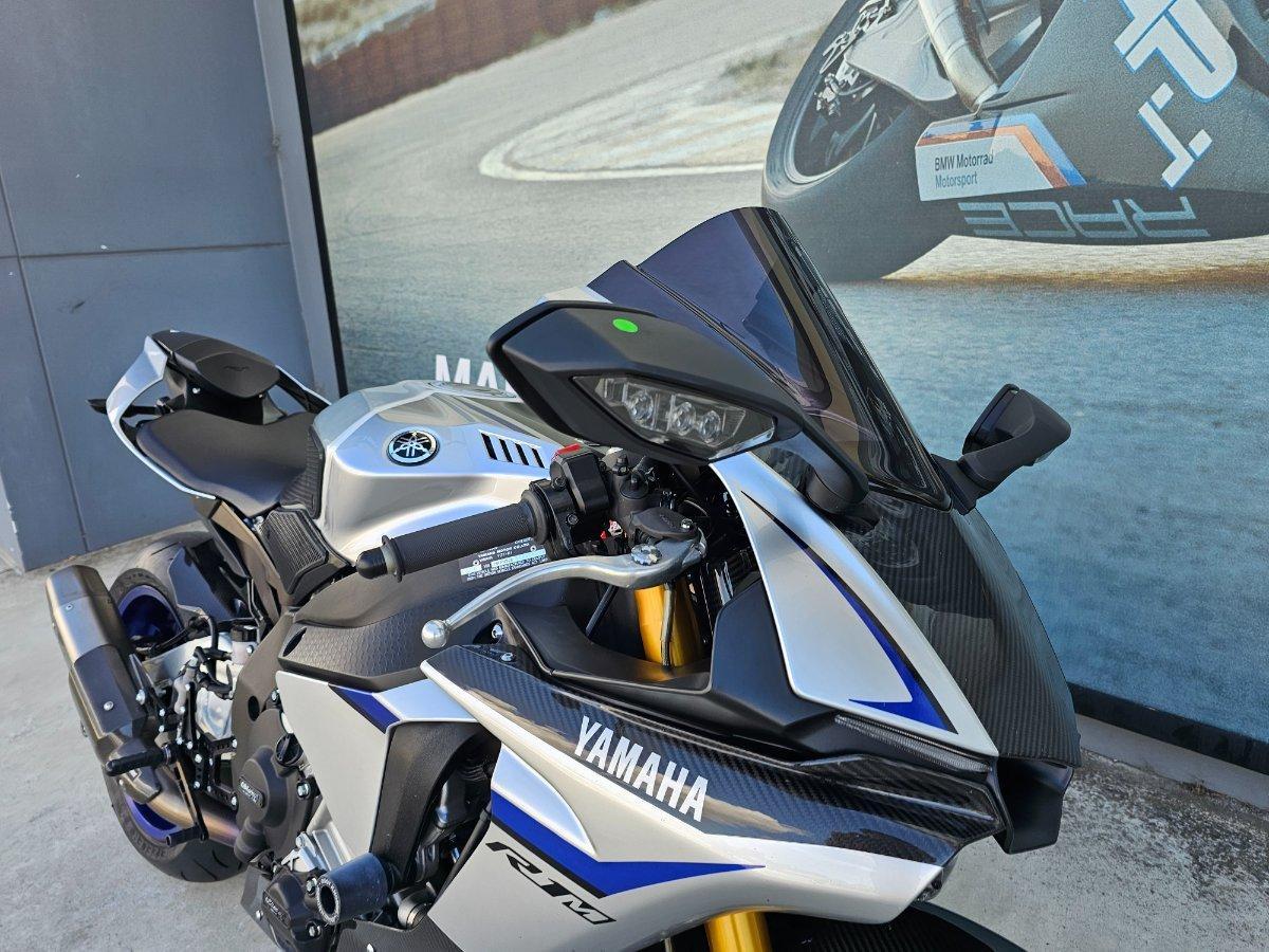 2016 YAMAHA YZF-R1 M SPORTS