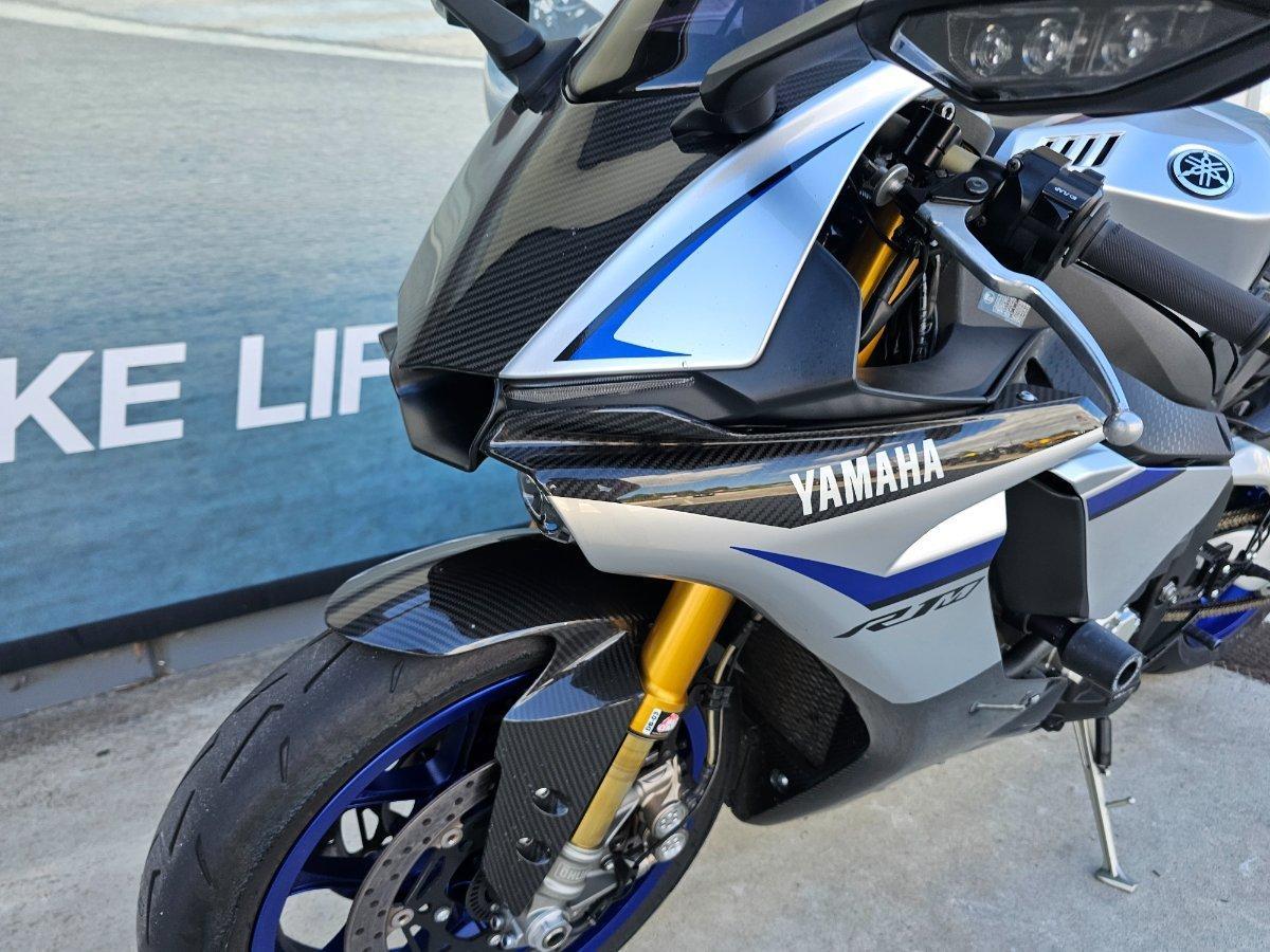2016 YAMAHA YZF-R1 M SPORTS