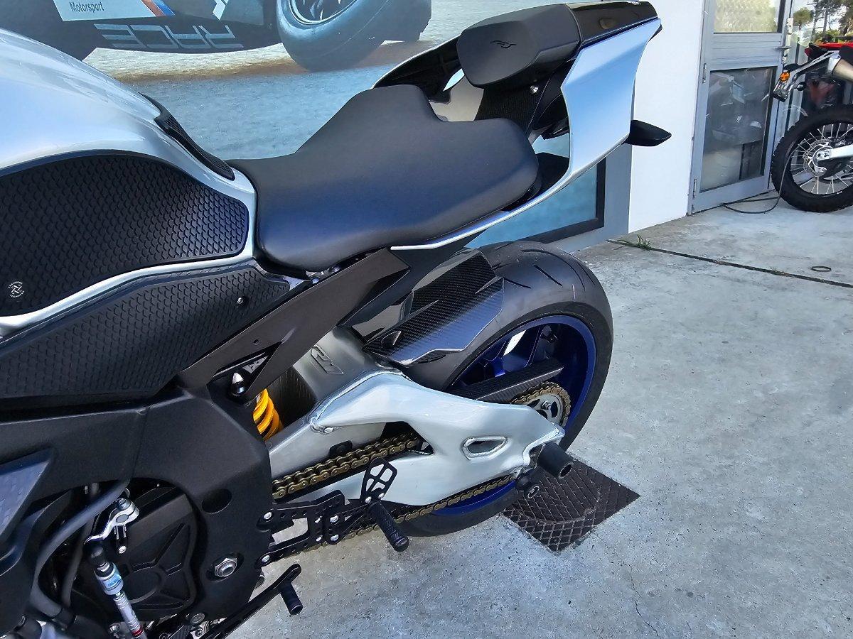 2016 YAMAHA YZF-R1 M SPORTS