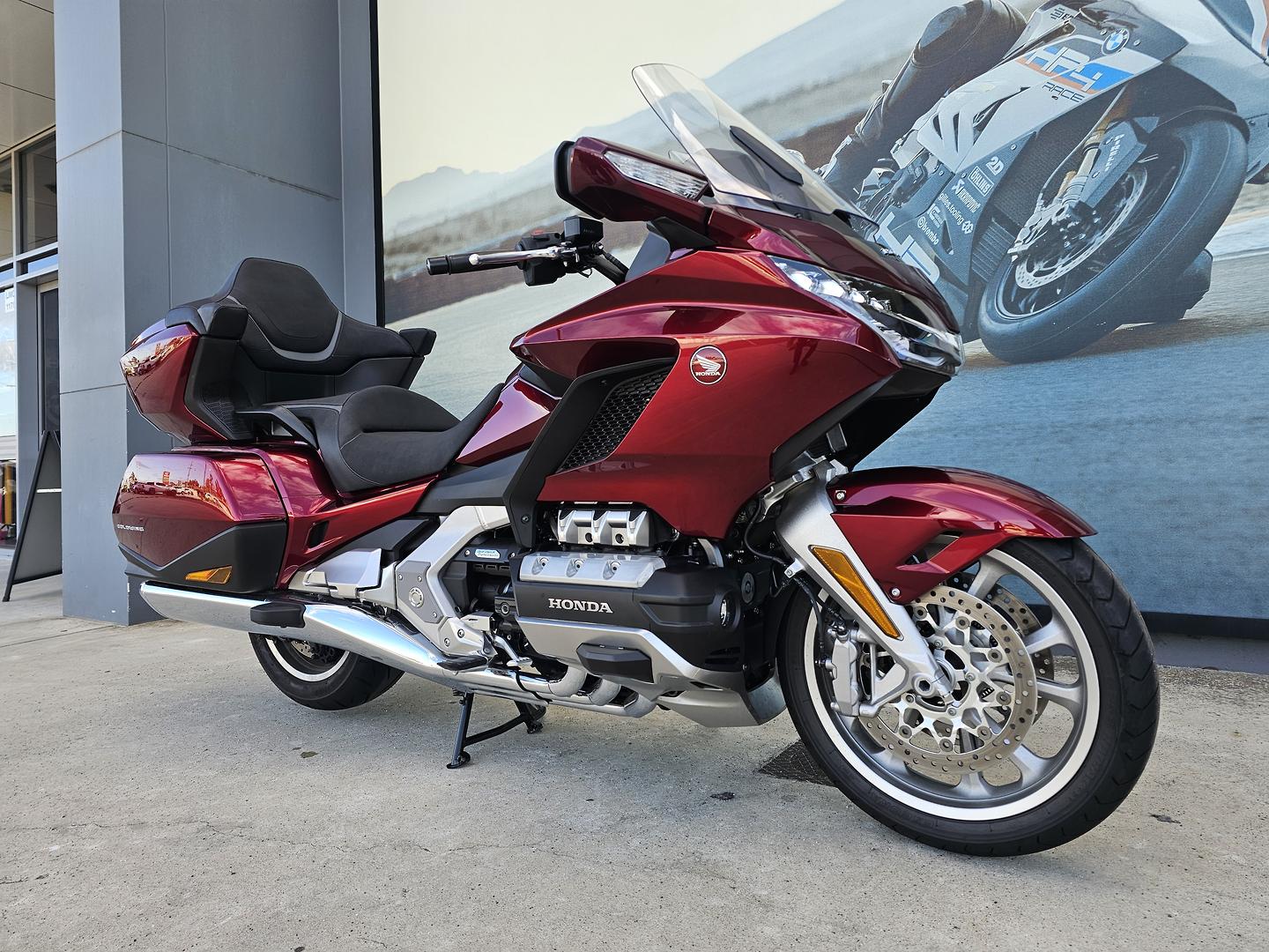 2024 HONDA GL1800DA ABS GOLDWING TOUR PRE TOURER