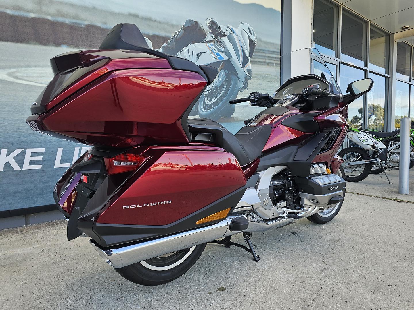 2024 HONDA GL1800DA ABS GOLDWING TOUR PRE TOURER
