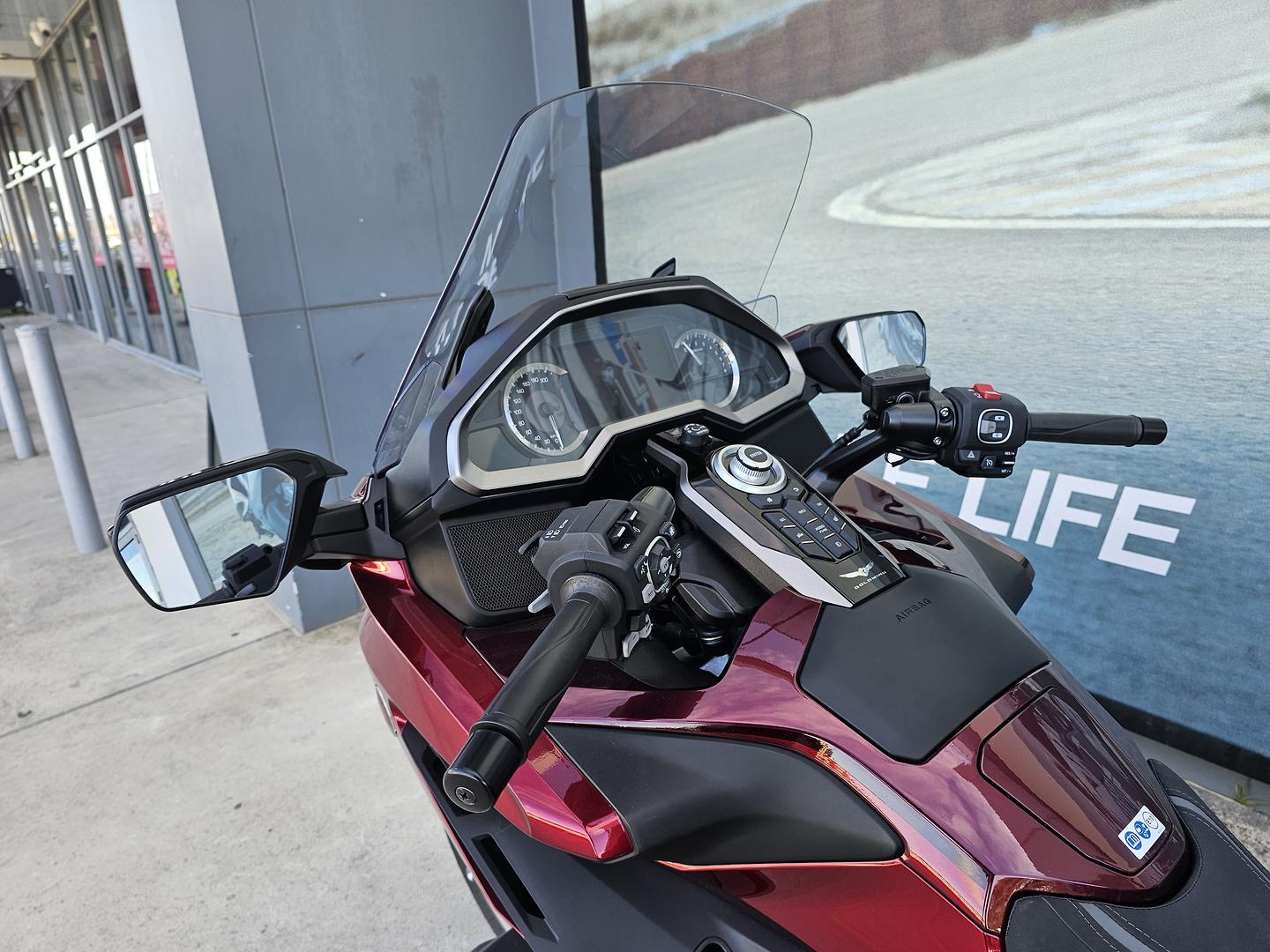 2024 HONDA GL1800DA ABS GOLDWING TOUR PRE TOURER