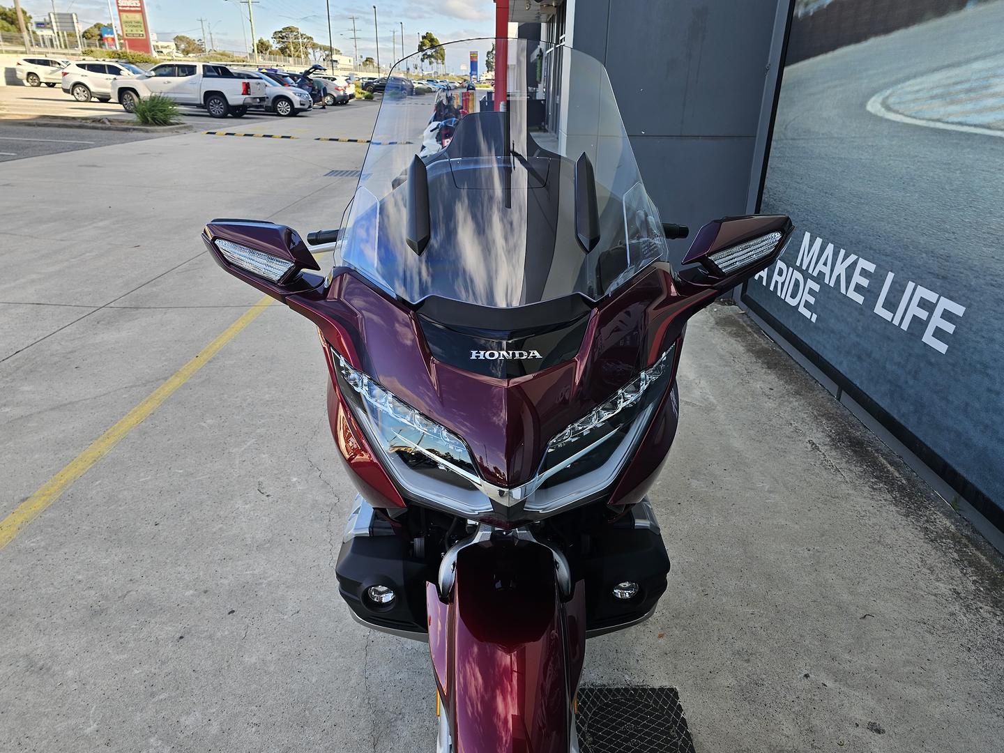 2024 HONDA GL1800DA ABS GOLDWING TOUR PRE TOURER