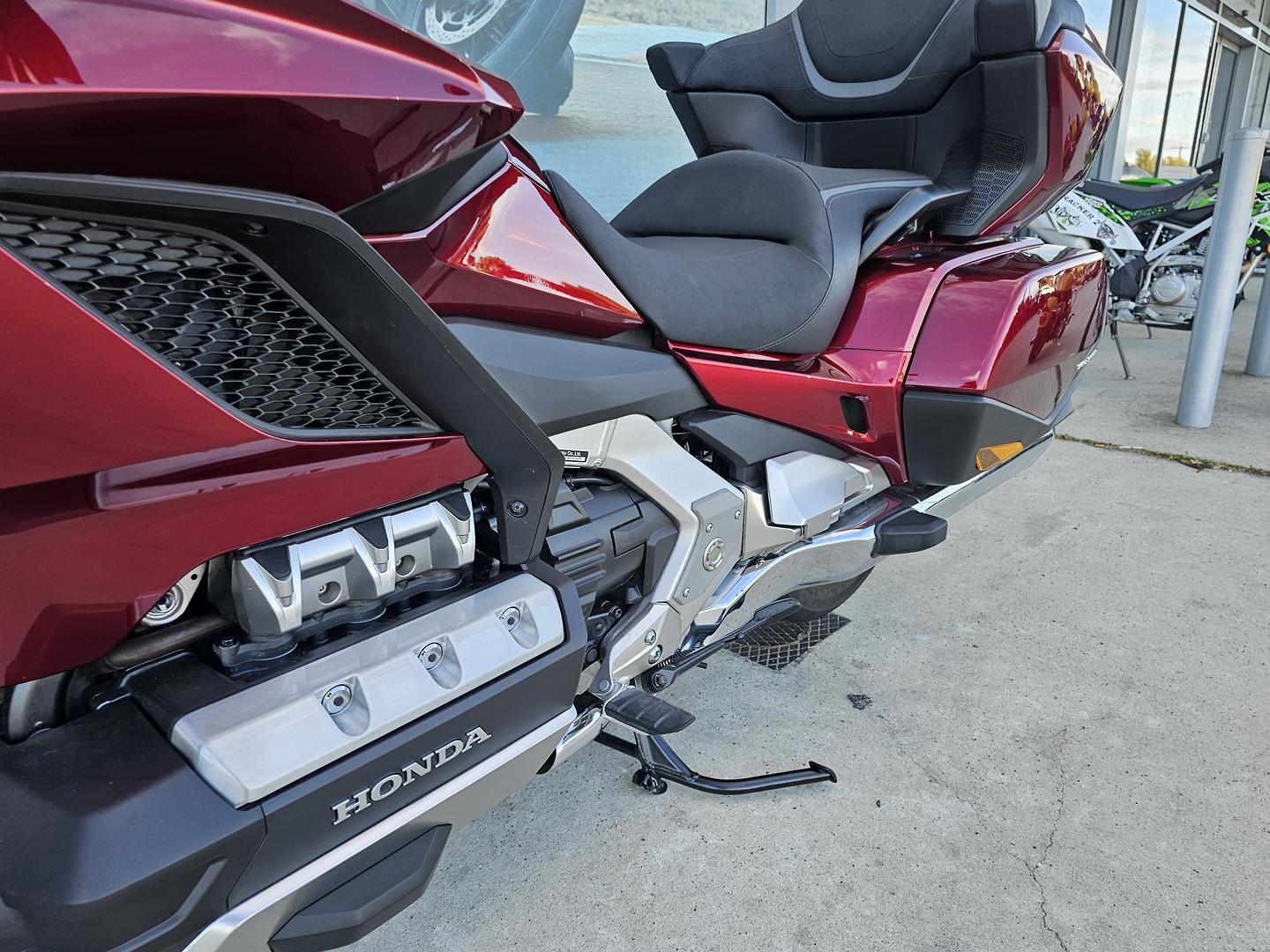 2024 HONDA GL1800DA ABS GOLDWING TOUR PRE TOURER