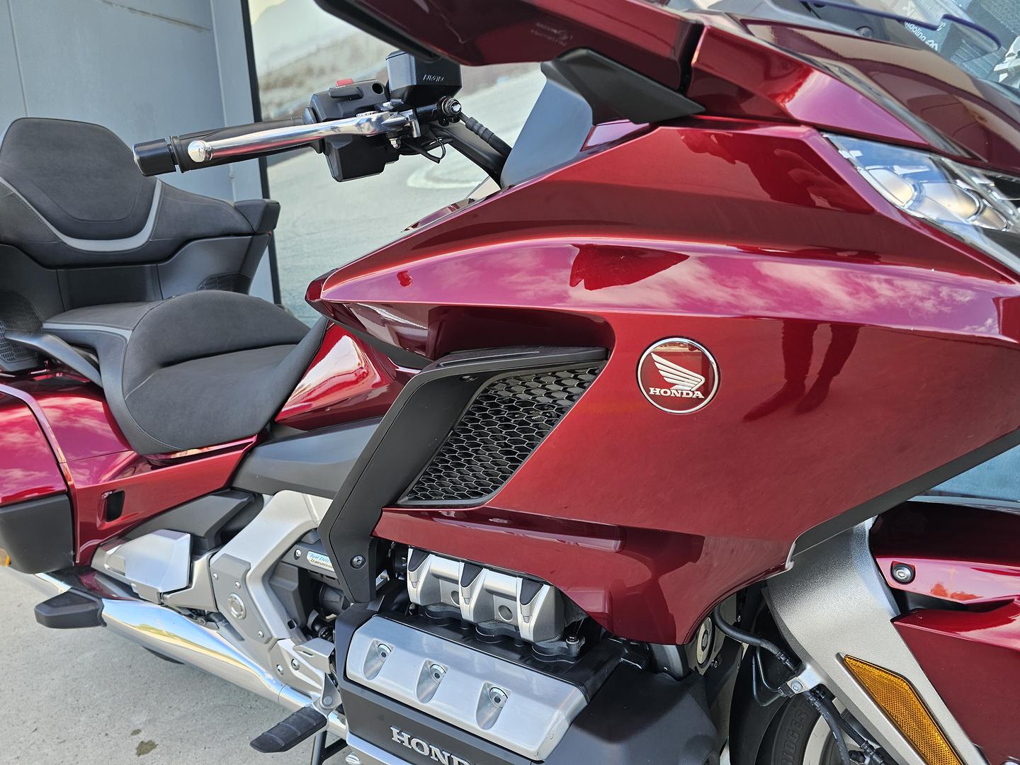 2024 HONDA GL1800DA ABS GOLDWING TOUR PRE TOURER