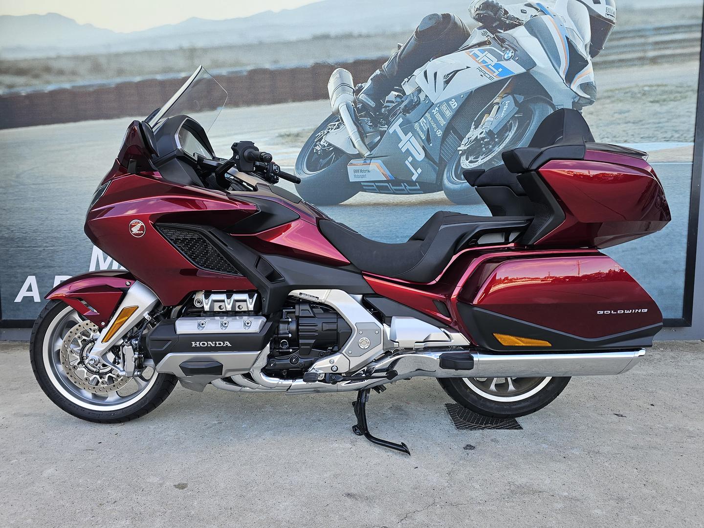 2024 HONDA GL1800DA ABS GOLDWING TOUR PRE TOURER