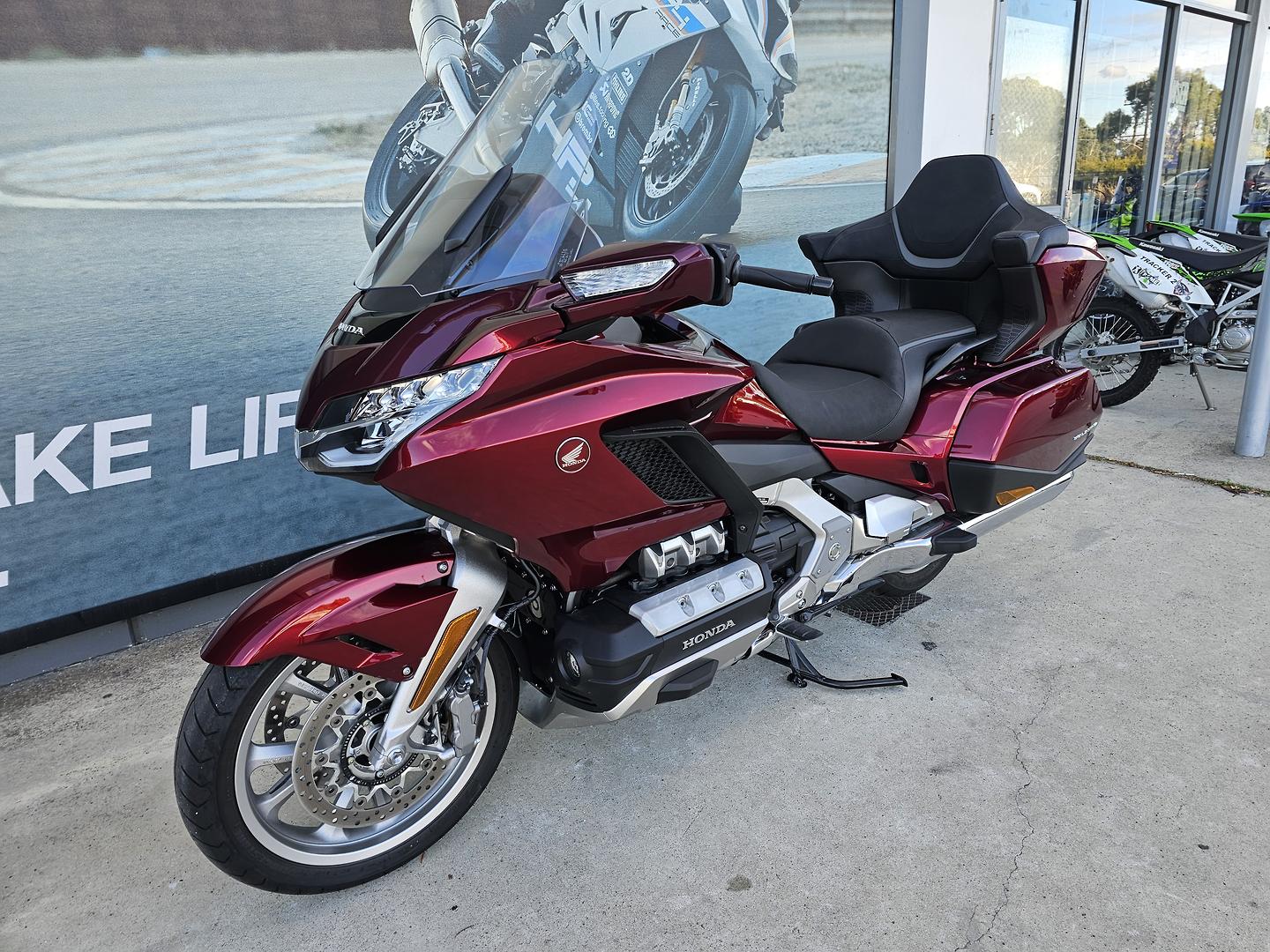 2024 HONDA GL1800DA ABS GOLDWING TOUR PRE TOURER