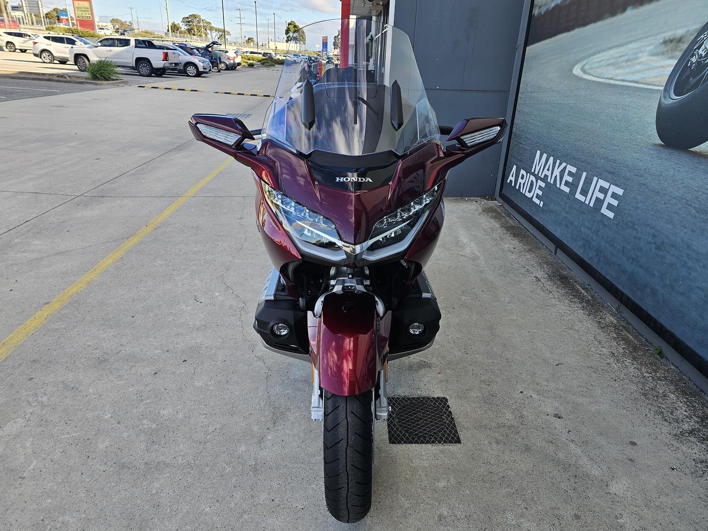 2024 HONDA GL1800DA ABS GOLDWING TOUR PRE TOURER