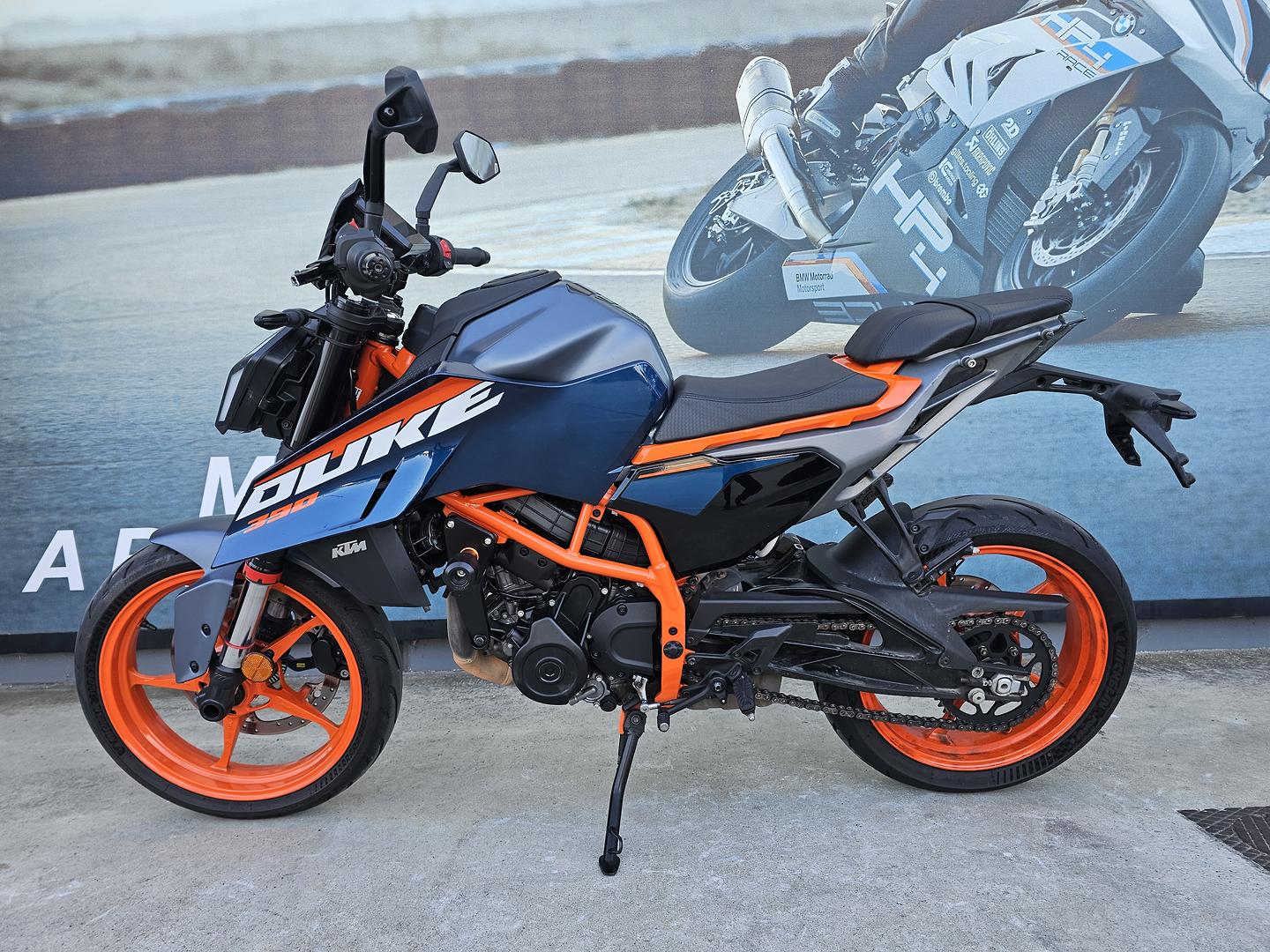 2024 KTM 390 DUKE ROAD