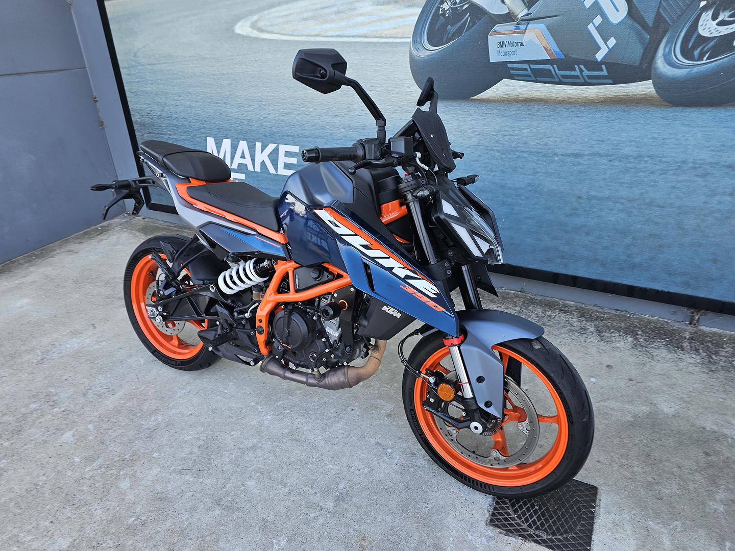 2024 KTM 390 DUKE ROAD