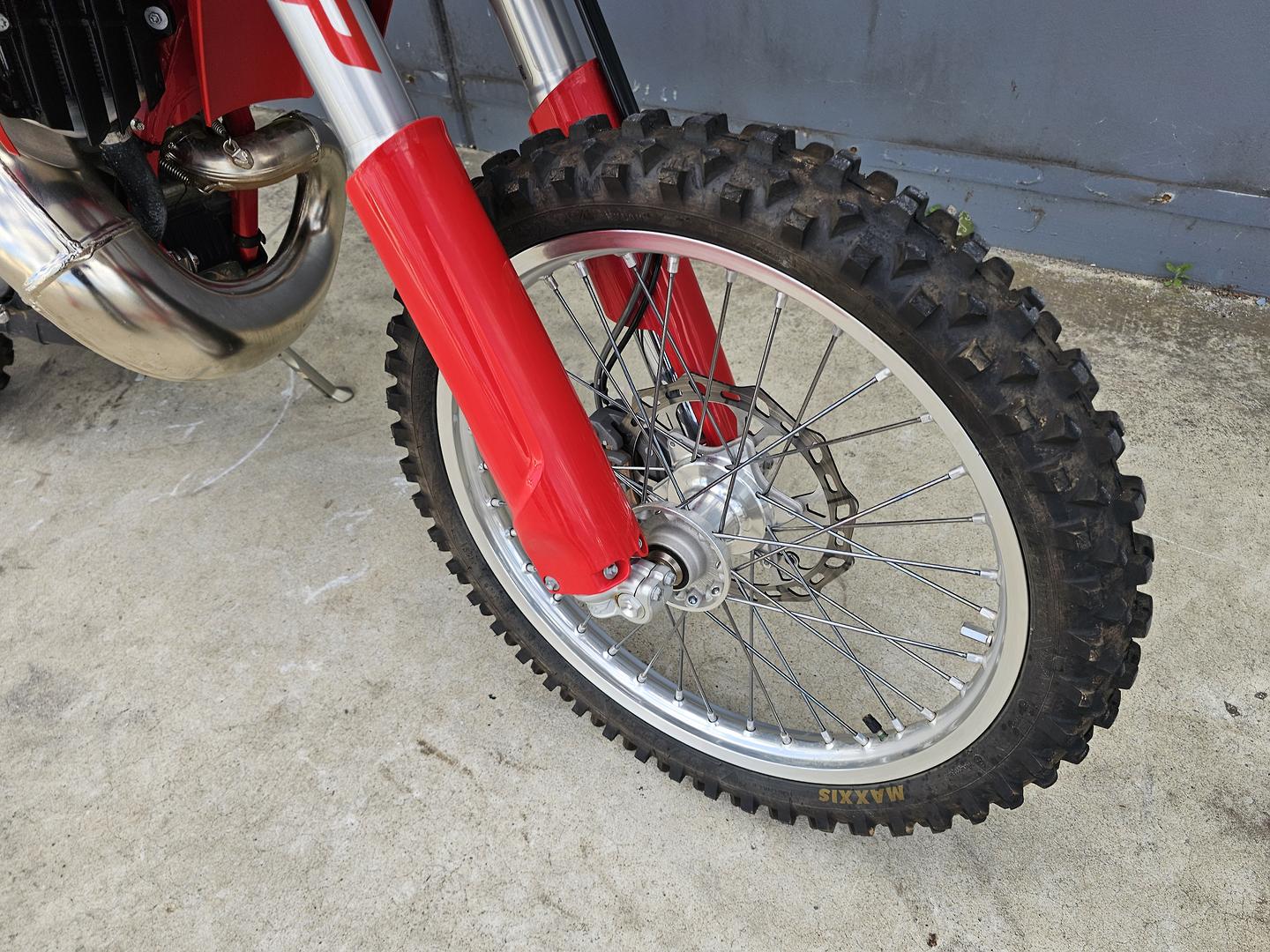 2024 GAS GAS EC 250 ENDURO