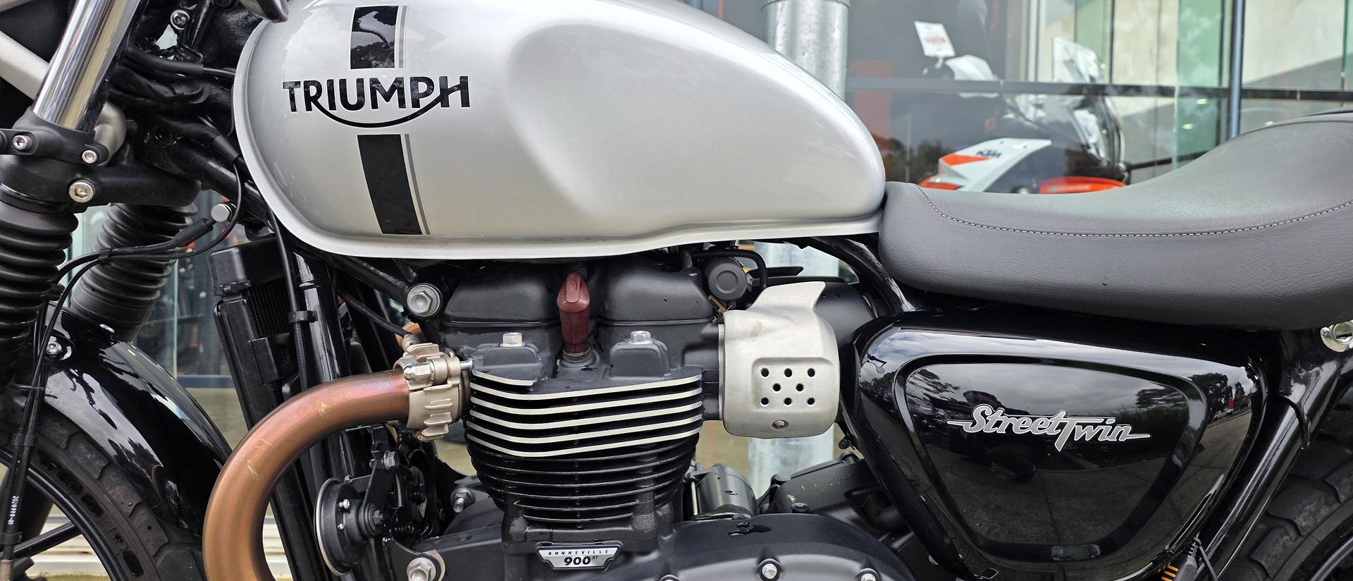 2021 TRIUMPH STREET TWIN ROAD