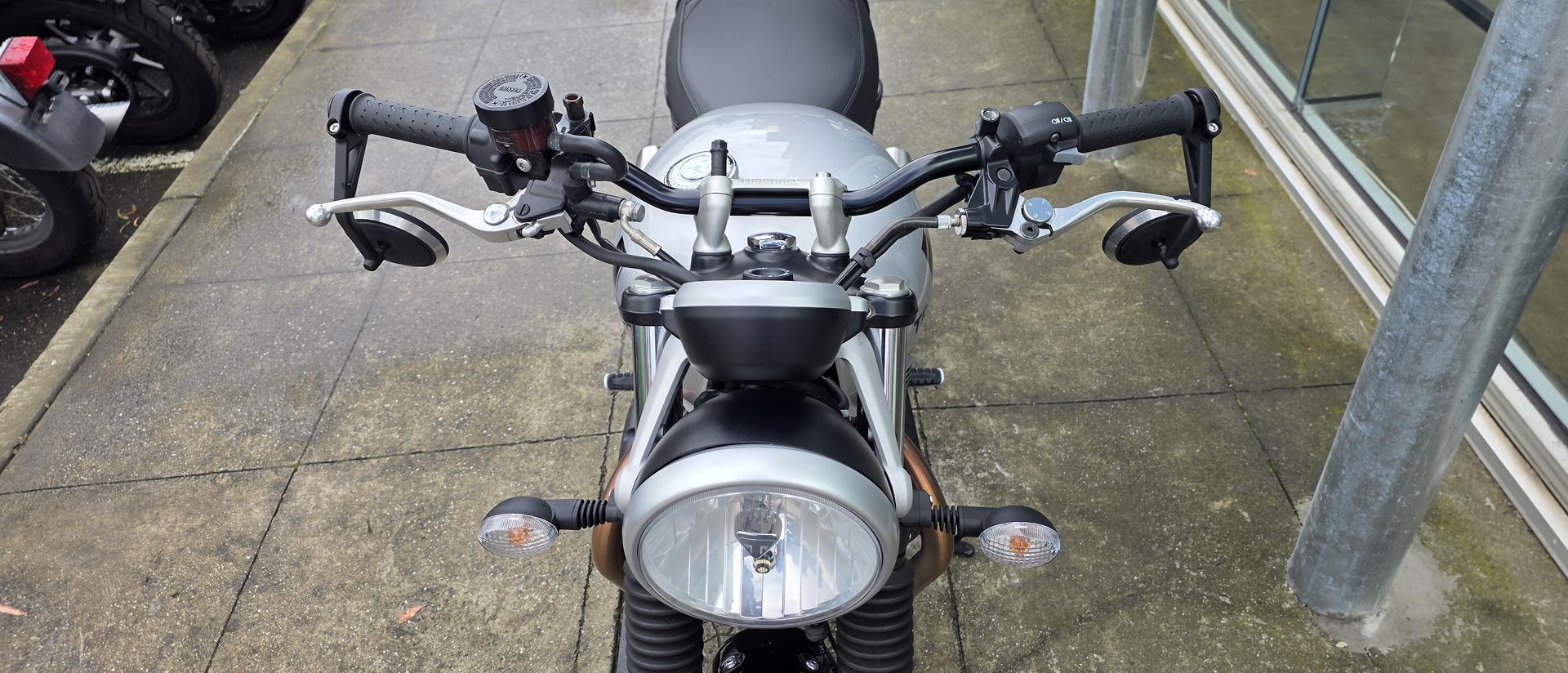2021 TRIUMPH STREET TWIN ROAD