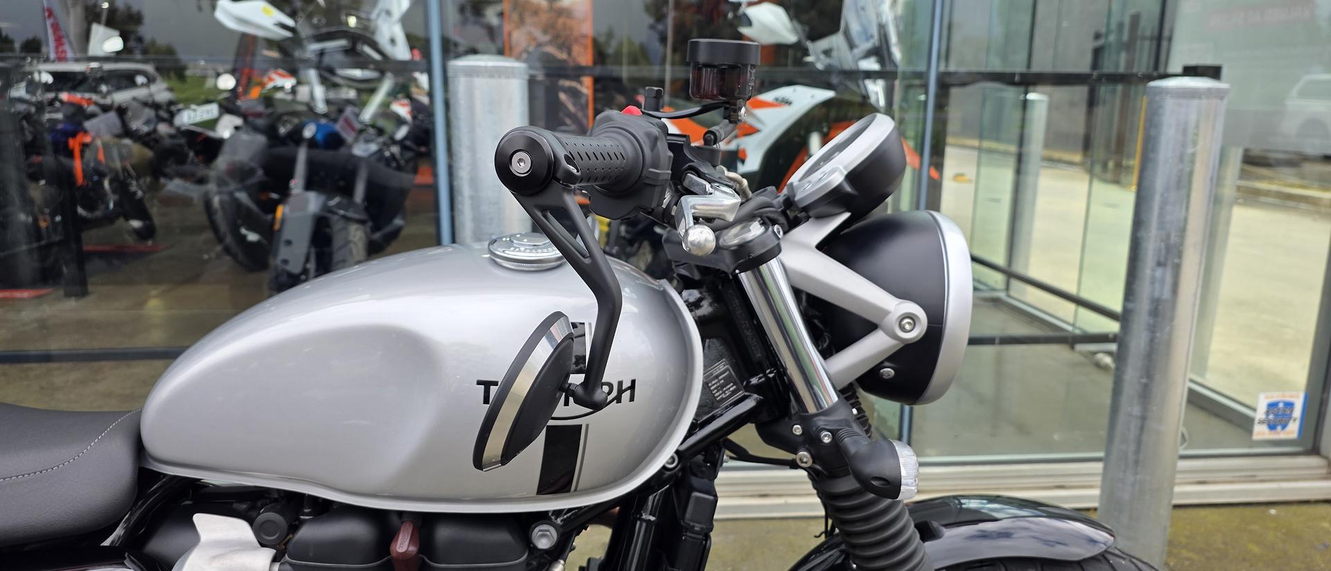 2021 TRIUMPH STREET TWIN ROAD