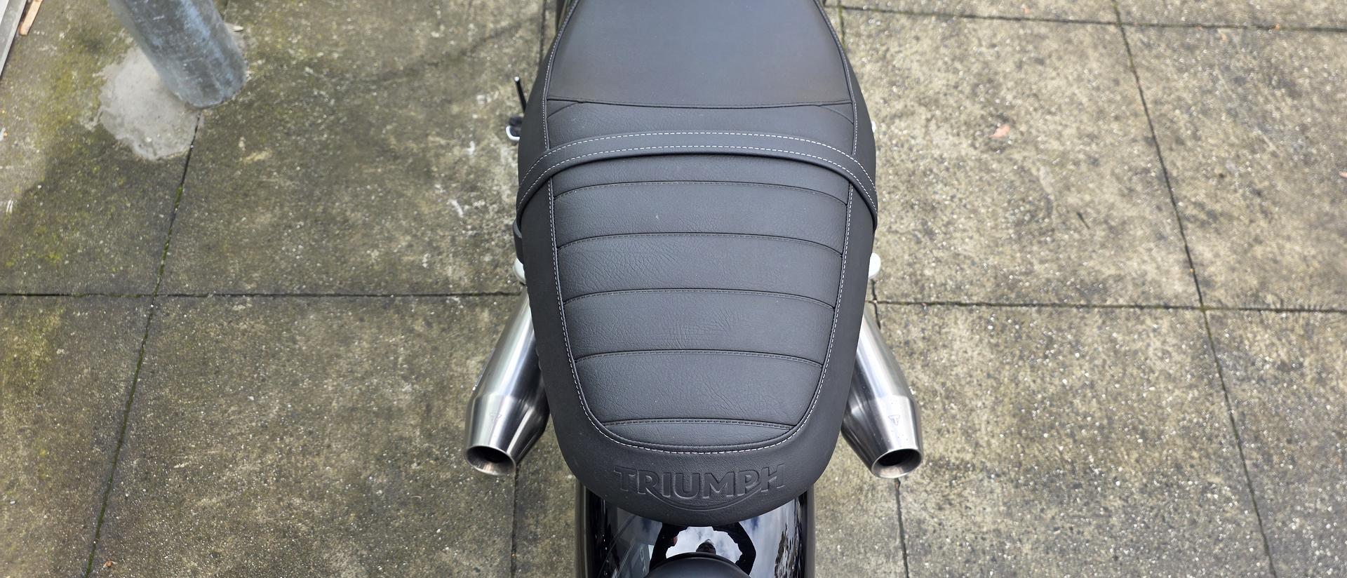 2021 TRIUMPH STREET TWIN ROAD