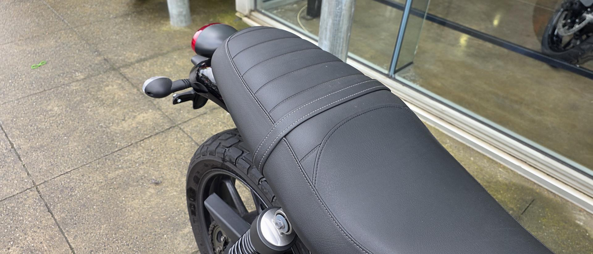 2021 TRIUMPH STREET TWIN ROAD