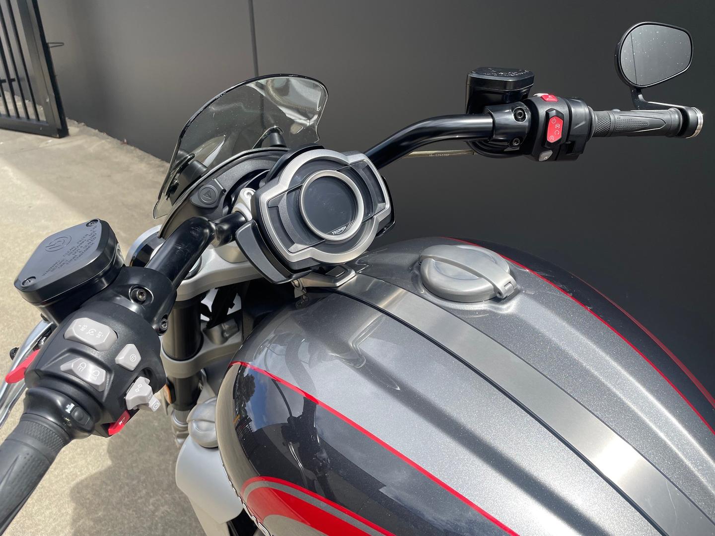 2021 TRIUMPH ROCKET 3 GT CRUISER