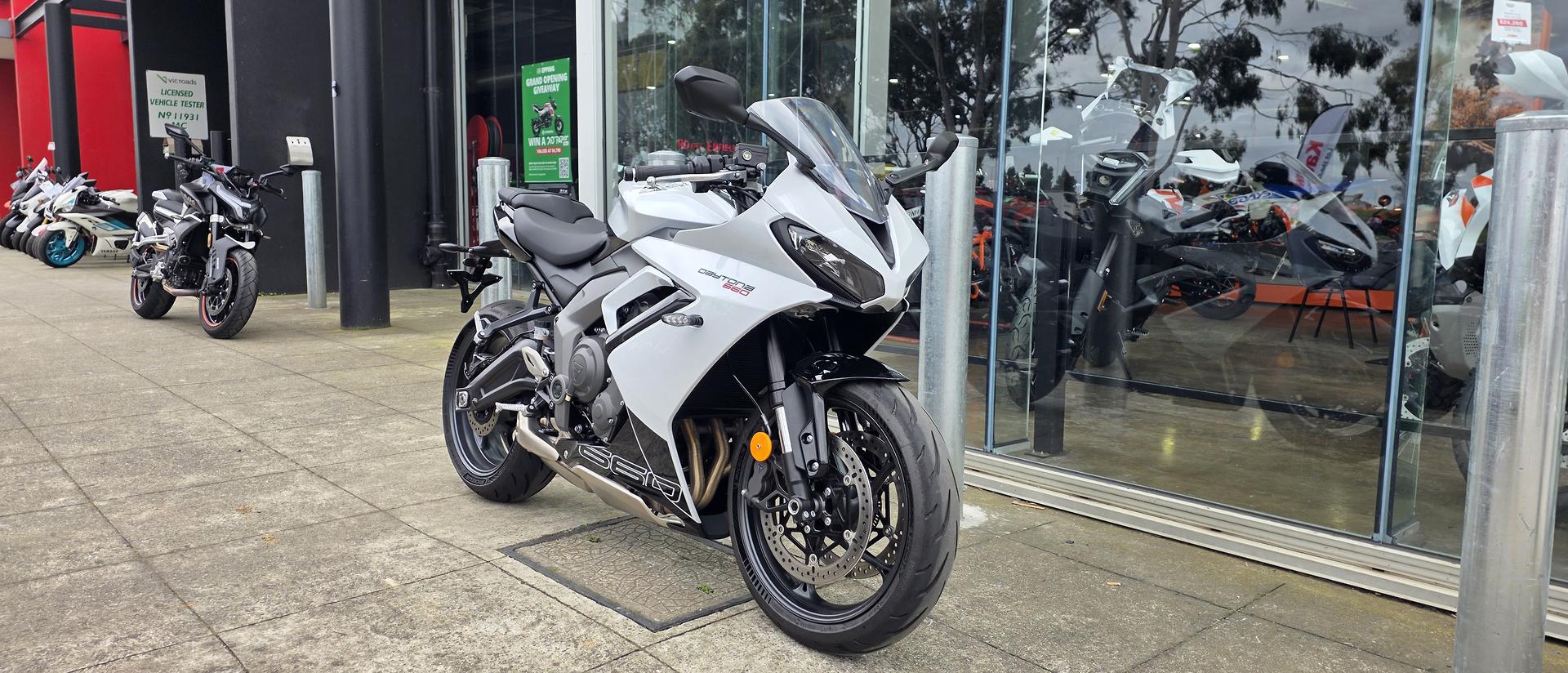 2024 TRIUMPH DAYTONA 660 ROAD