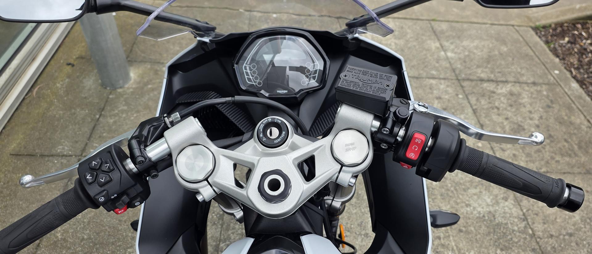 2024 TRIUMPH DAYTONA 660 ROAD