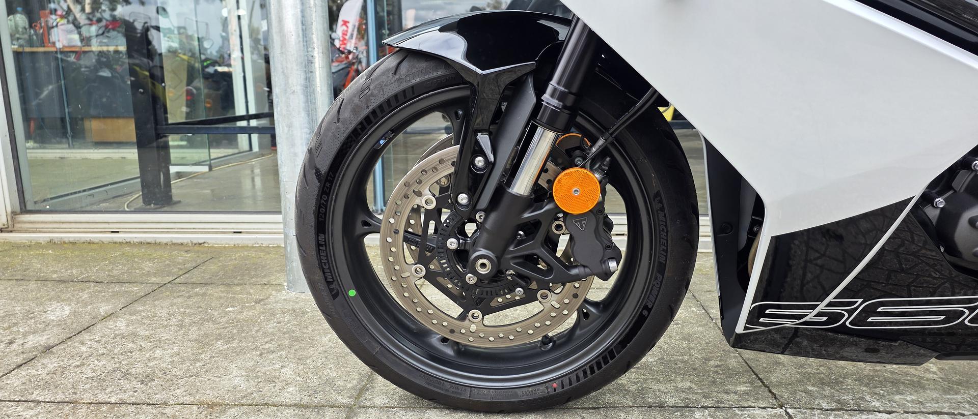2024 TRIUMPH DAYTONA 660 ROAD