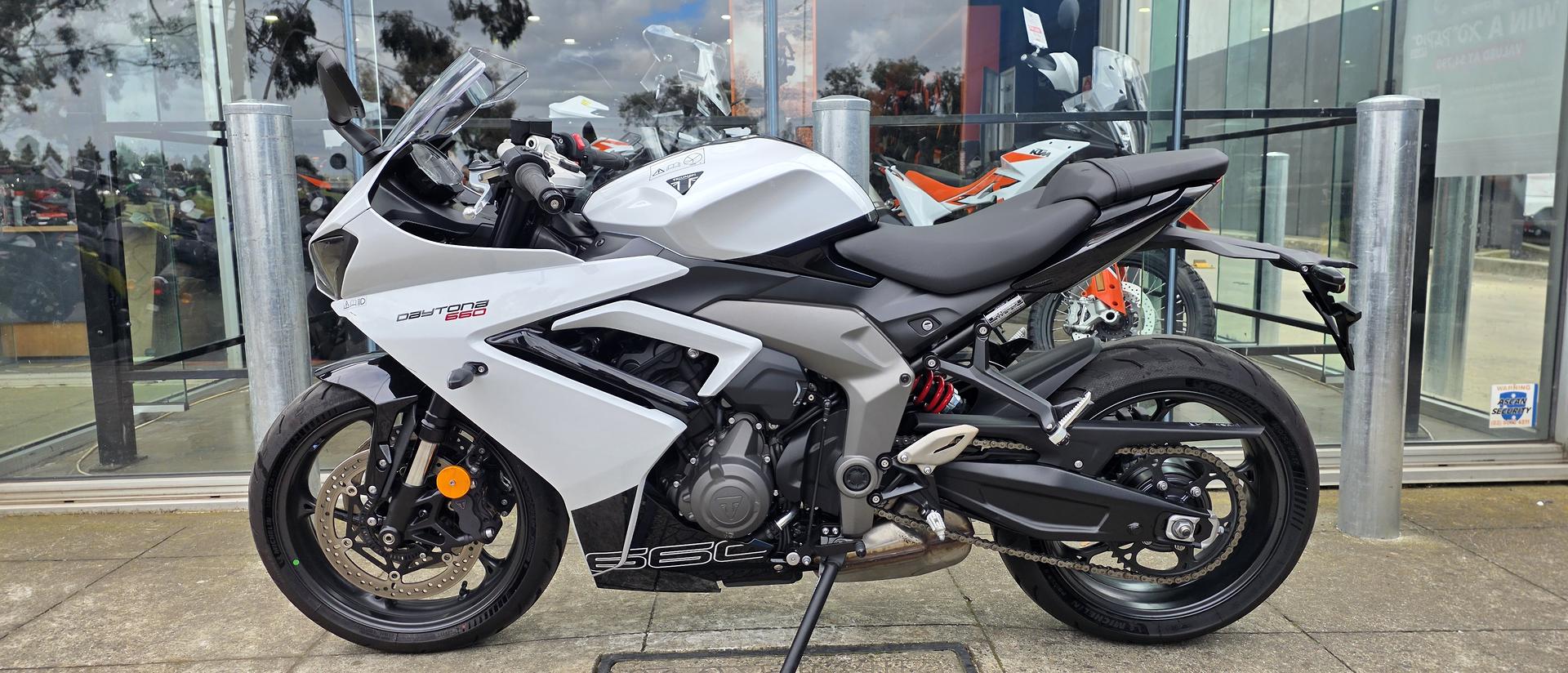 2024 TRIUMPH DAYTONA 660 ROAD