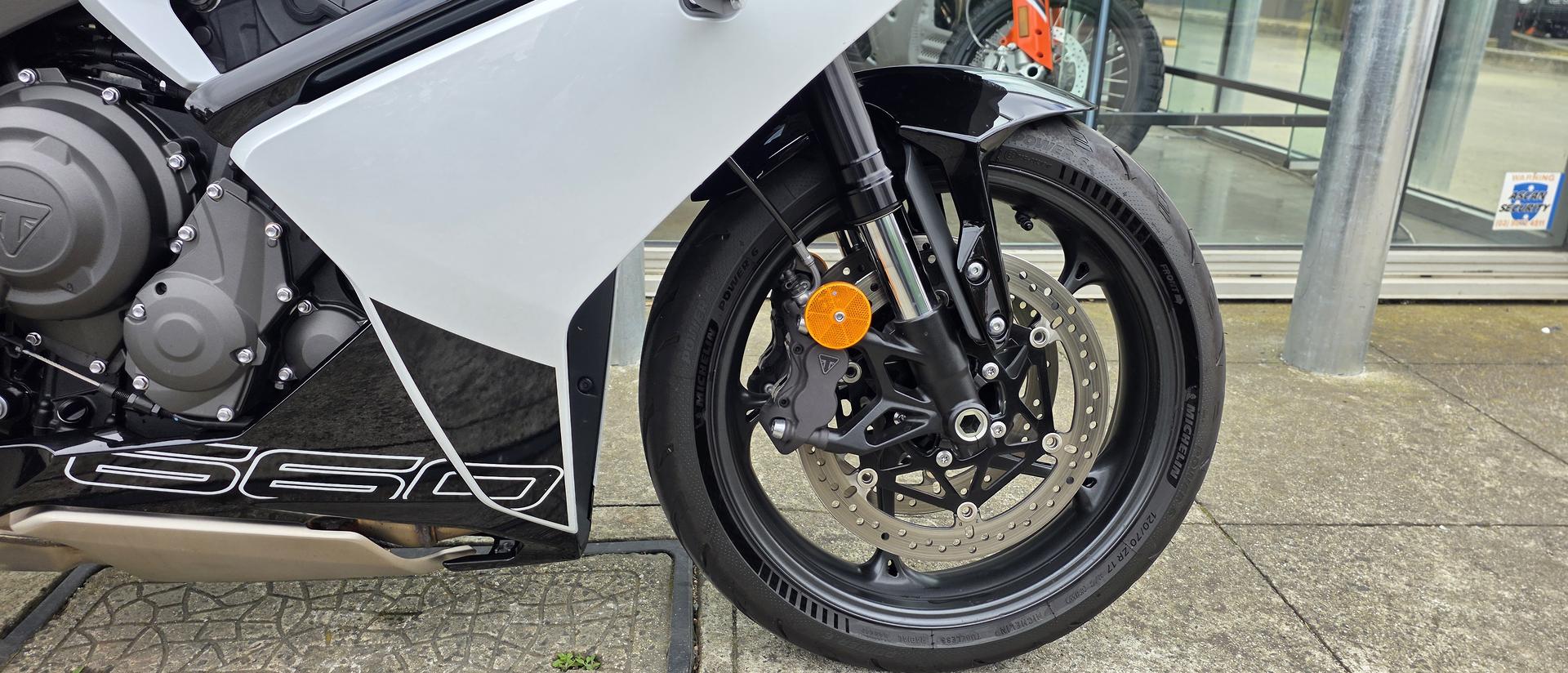 2024 TRIUMPH DAYTONA 660 ROAD