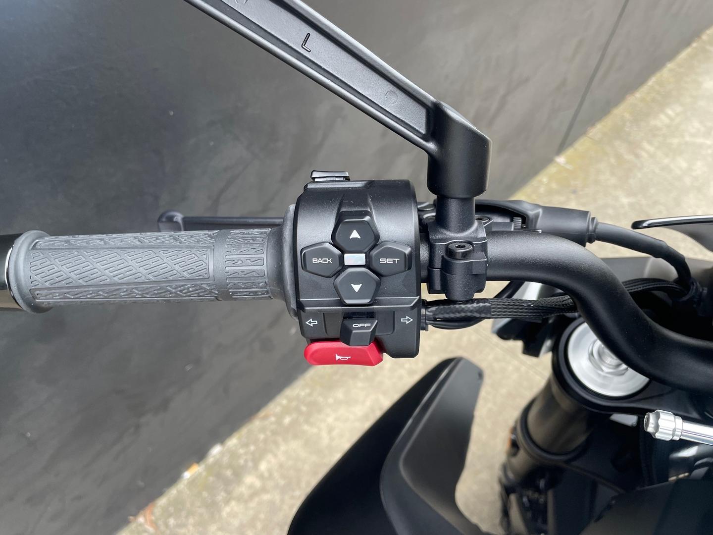 2026 CF MOTO 675 NK ROAD