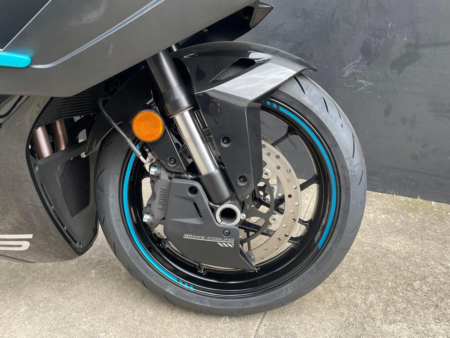 2026 CF MOTO 675 SR-R SPORTS
