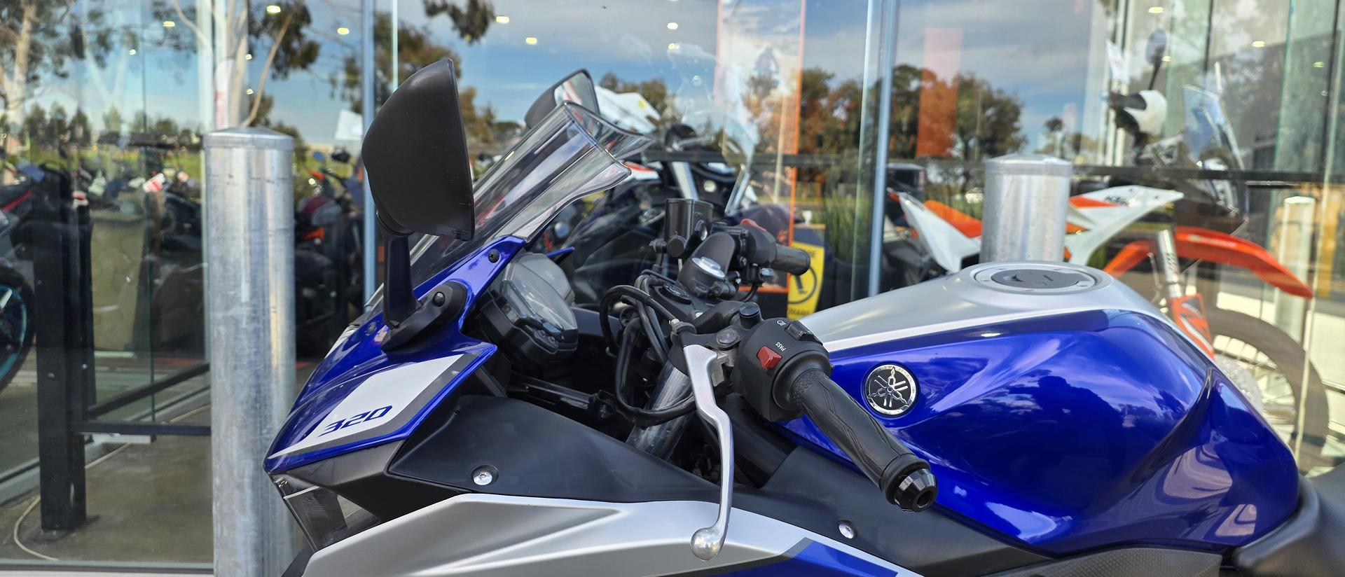 2015 YAMAHA YZF-R3 ABS SPORTS