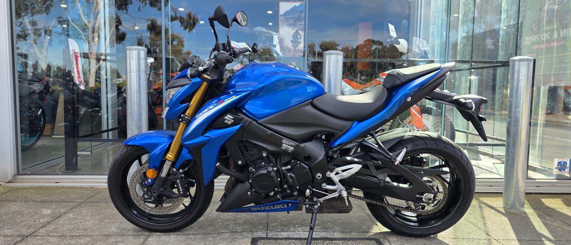 2016 SUZUKI GSX-S1000 ROAD