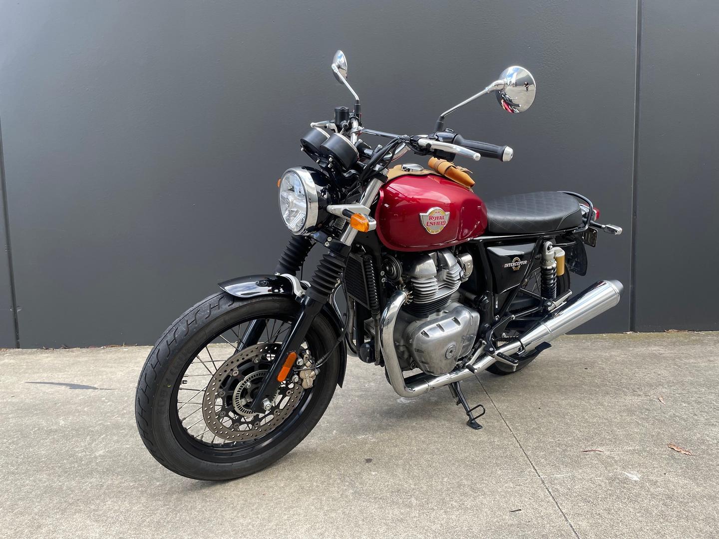 2024 ROYAL ENFIELD INTERCEPTOR 650 E5 CLASSIC ROAD
