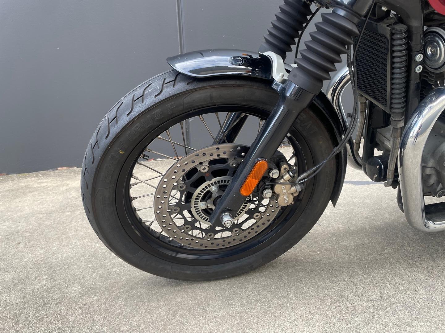 2024 ROYAL ENFIELD INTERCEPTOR 650 E5 CLASSIC ROAD