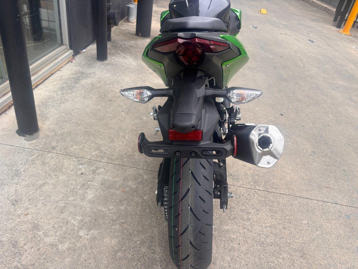 2025 KAWASAKI Z500 SPORTS