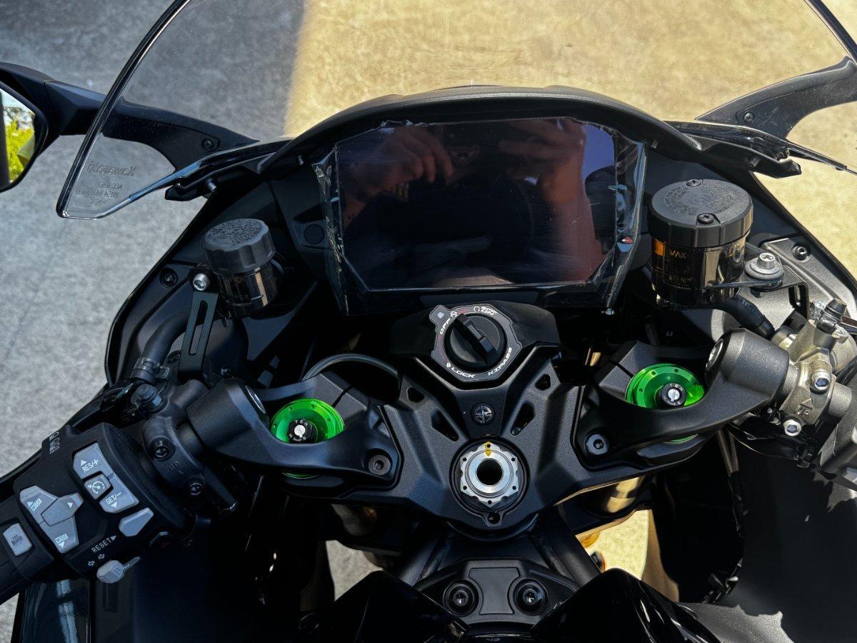 2025 KAWASAKI NINJA H2 SX SPORTS