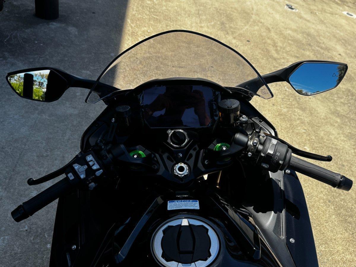 2025 KAWASAKI NINJA H2 SX SPORTS