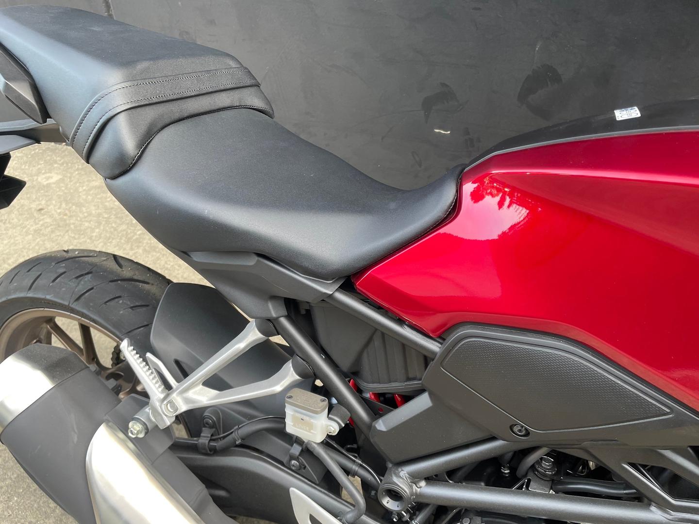 2023 HONDA CB300R (CB300RA) SPORTS