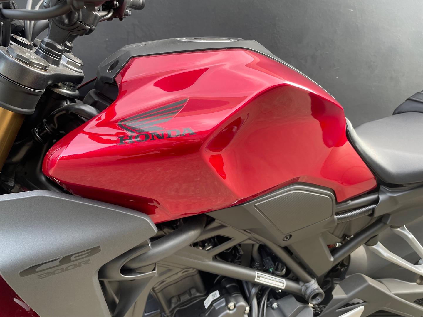 2023 HONDA CB300R (CB300RA) SPORTS