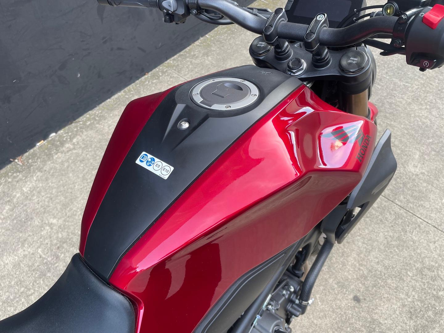 2023 HONDA CB300R (CB300RA) SPORTS