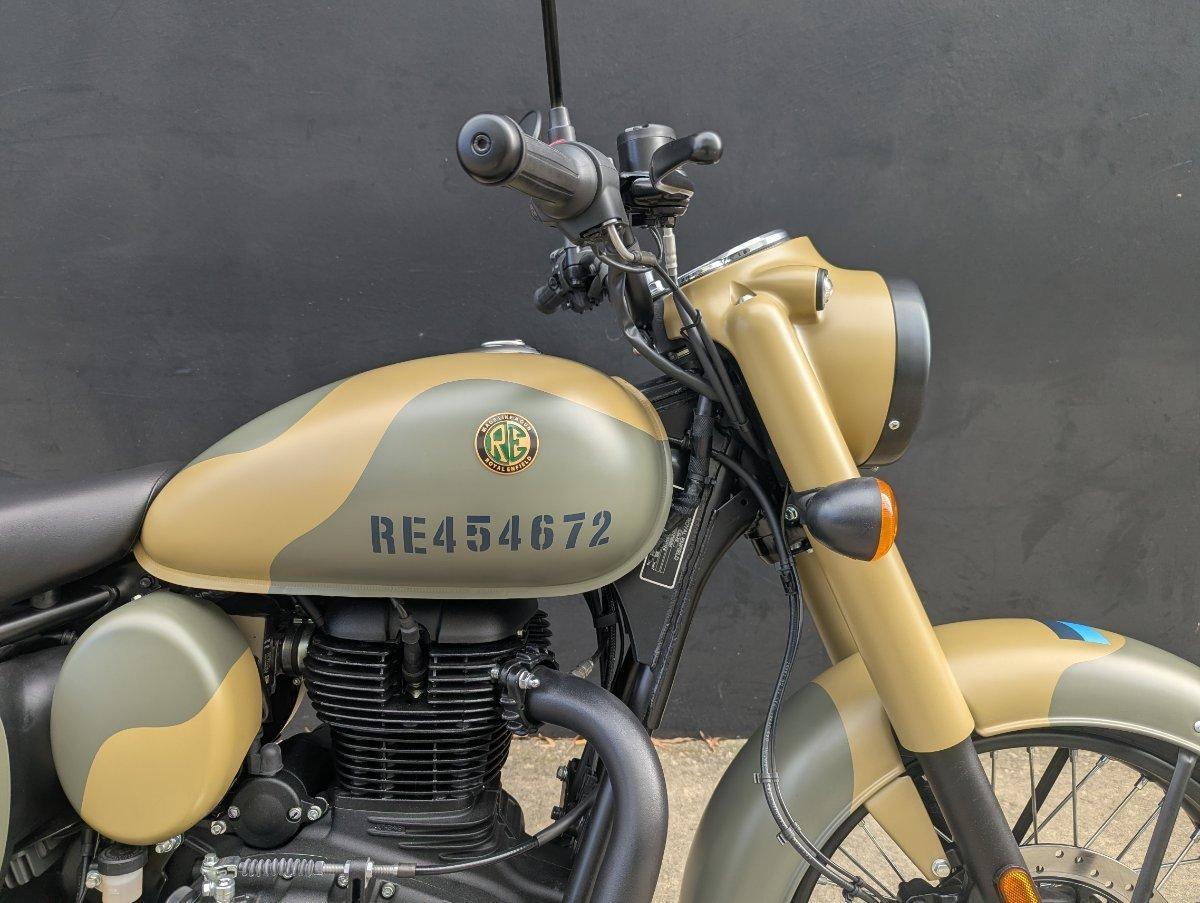 2025 ROYAL ENFIELD CLASSIC 350 SIGNALS ROAD