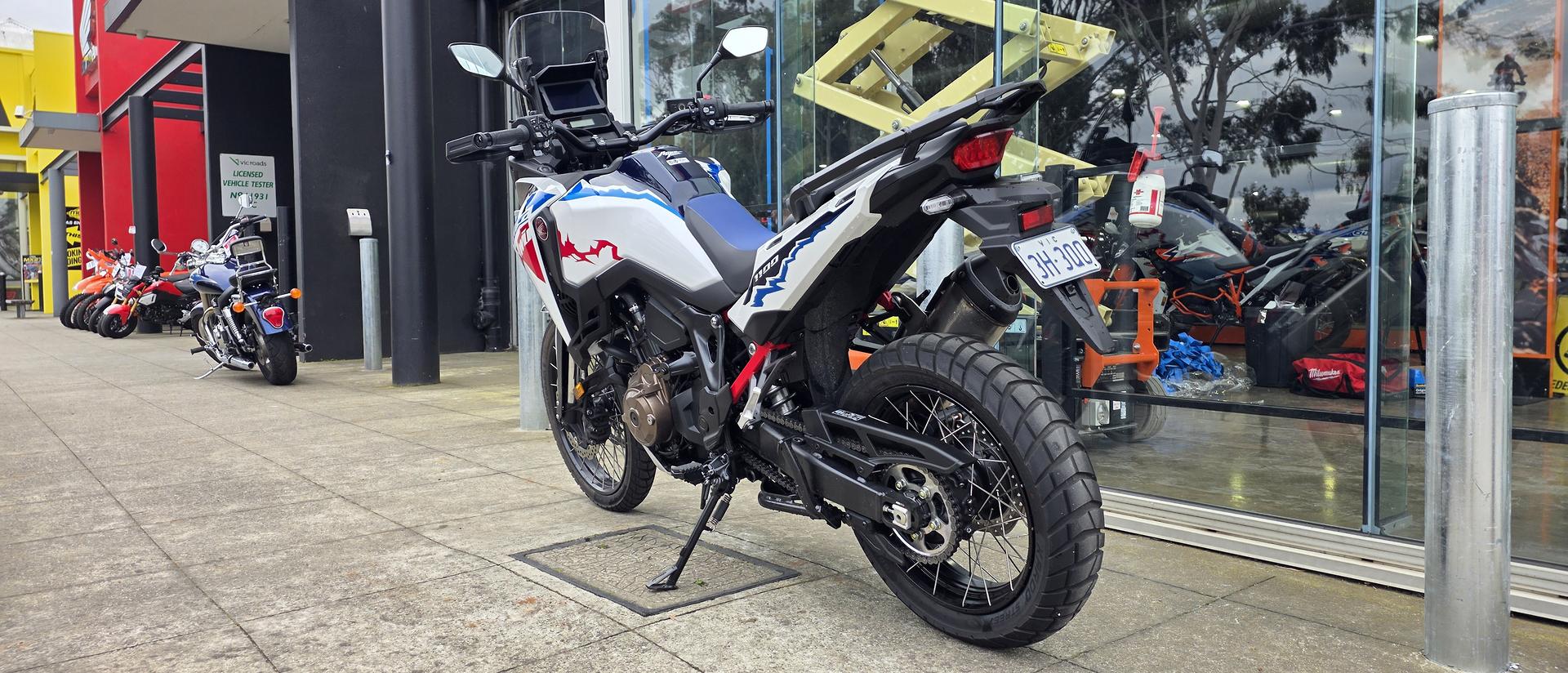 2025 HONDA CRF1100A AFRICA TWIN ES DCT (CRF1100D3) DUAL SPORTS