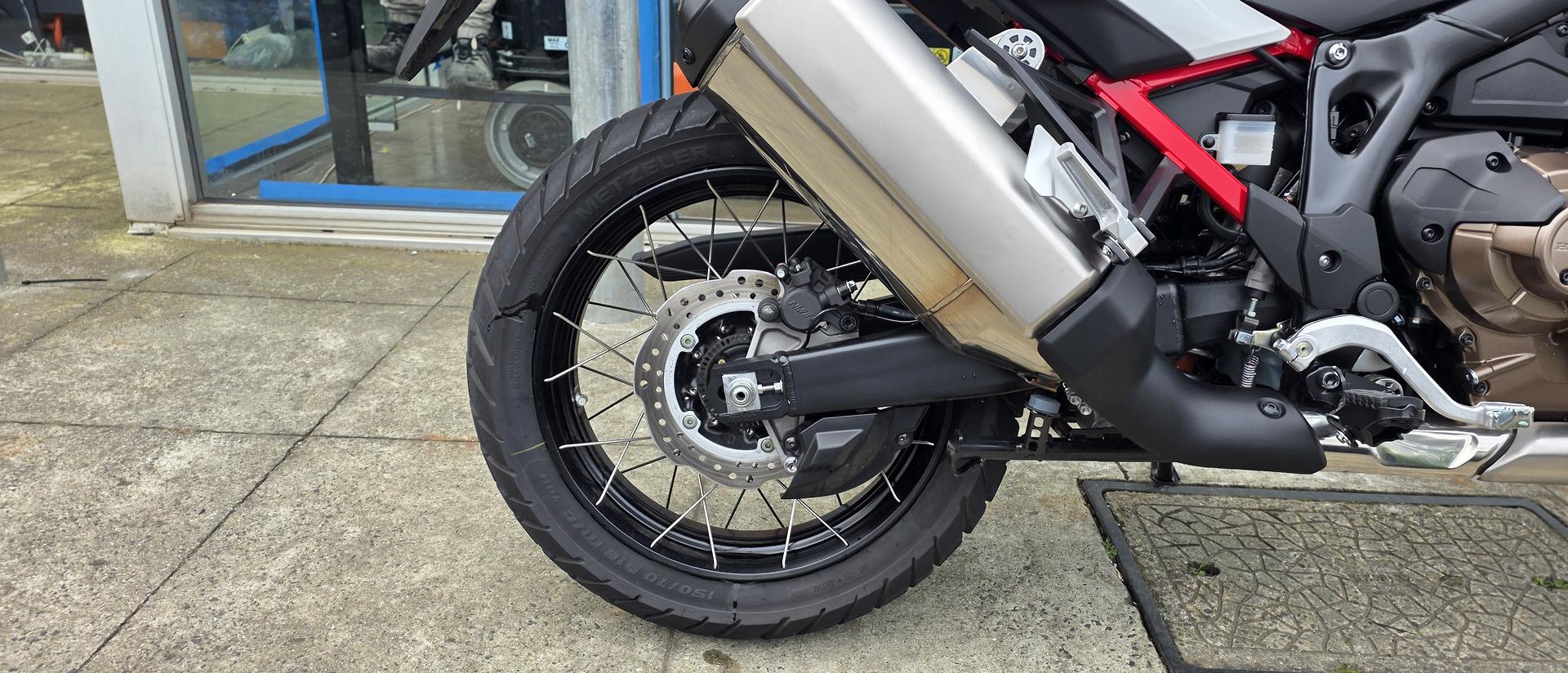 2025 HONDA CRF1100A AFRICA TWIN ES DCT (CRF1100D3) DUAL SPORTS