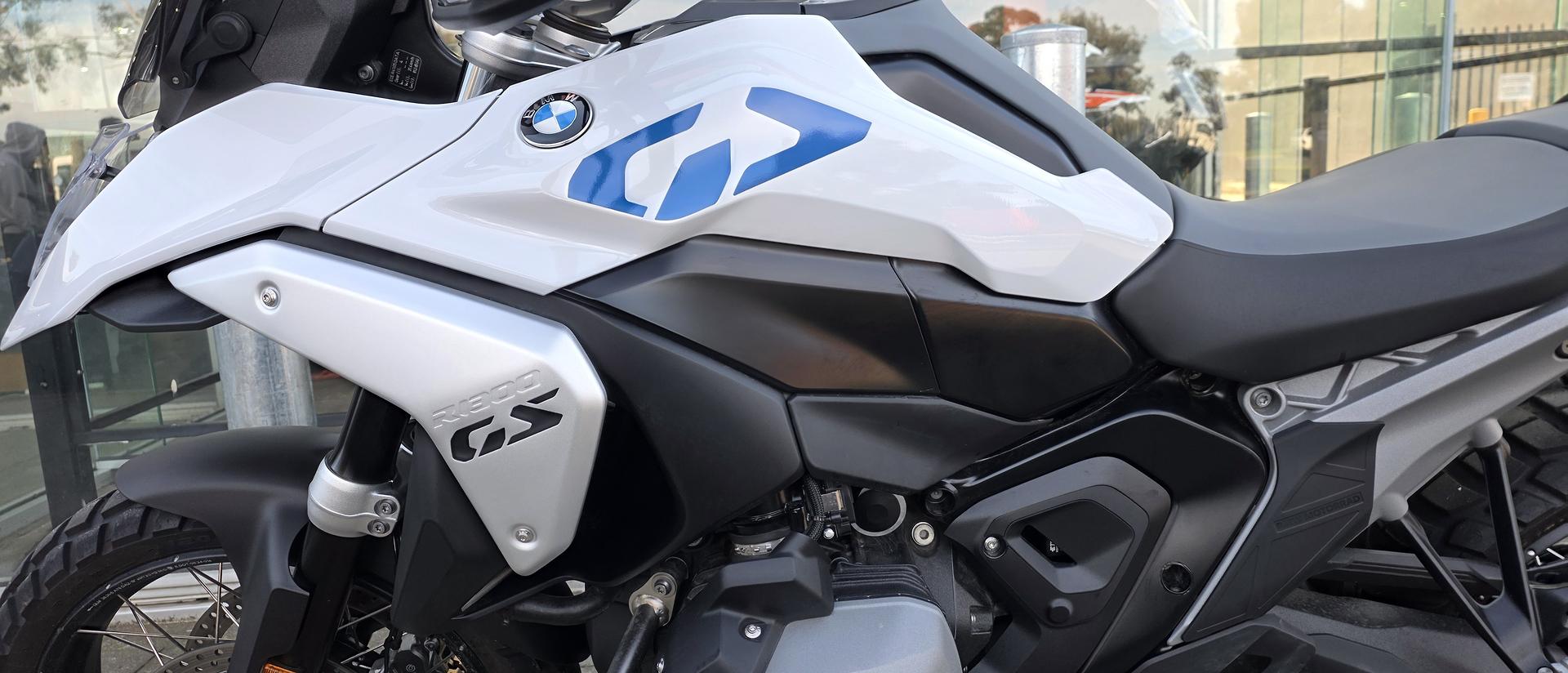 2025 BMW R 1300 GS PURE DUAL SPORTS