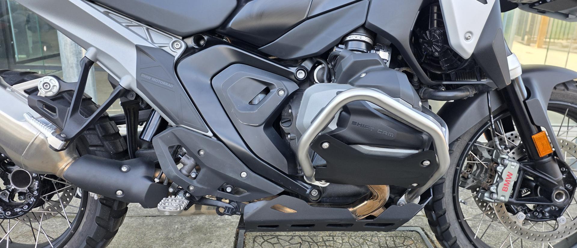 2025 BMW R 1300 GS PURE DUAL SPORTS