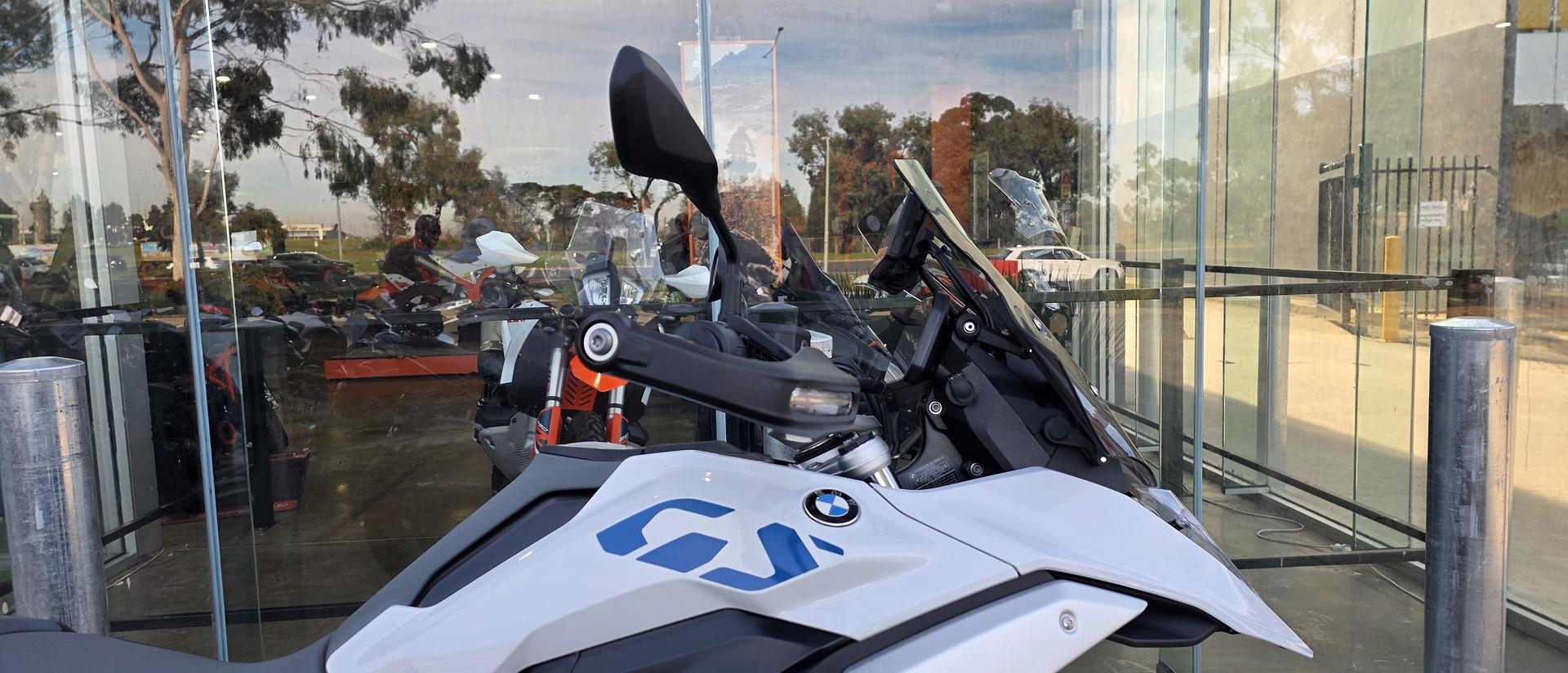2025 BMW R 1300 GS PURE DUAL SPORTS