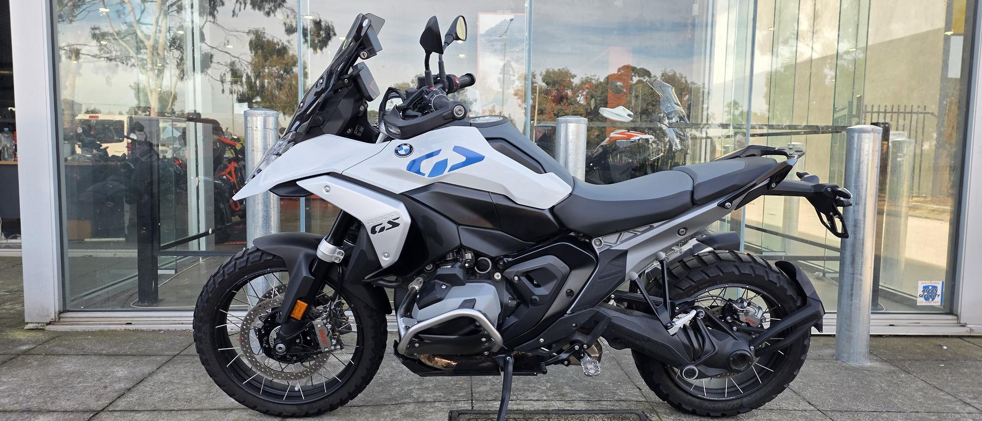 2025 BMW R 1300 GS PURE DUAL SPORTS