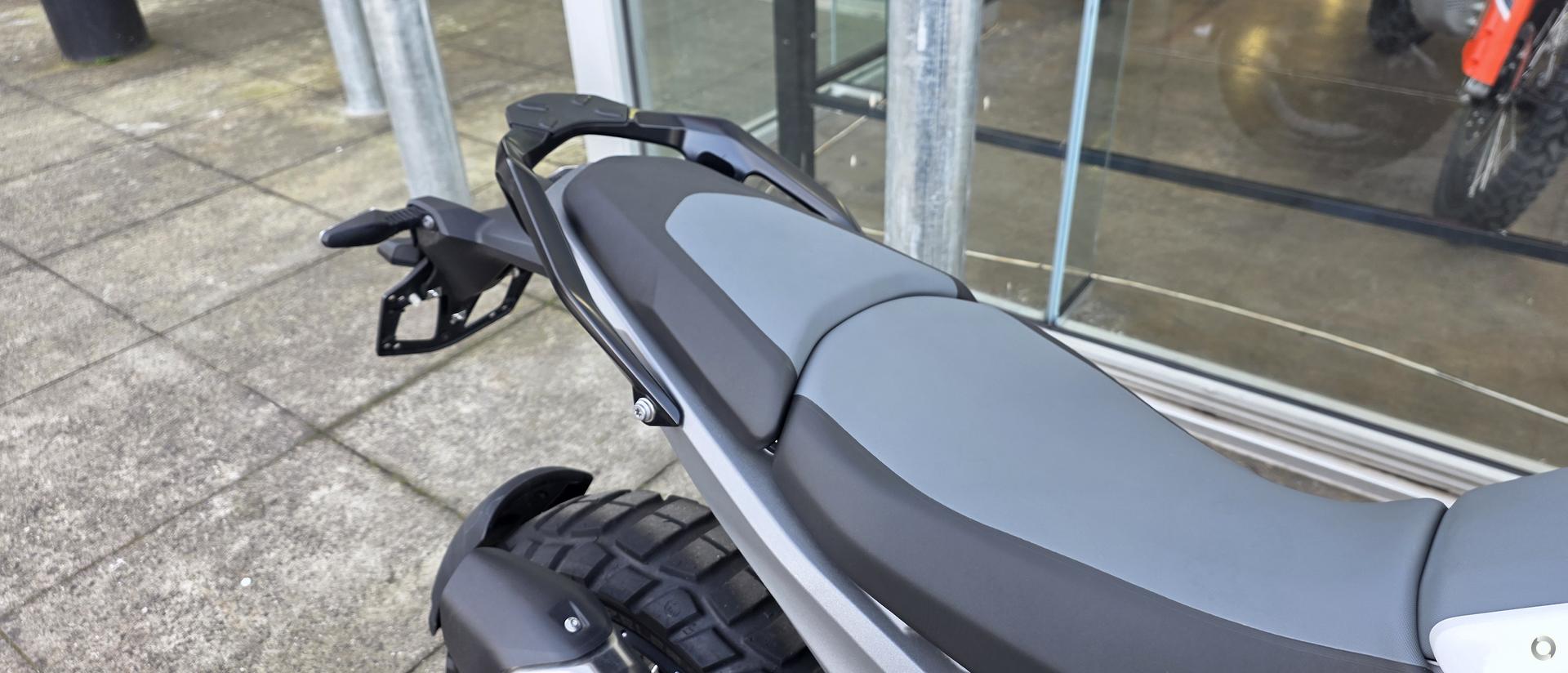 2025 BMW R 1300 GS PURE DUAL SPORTS