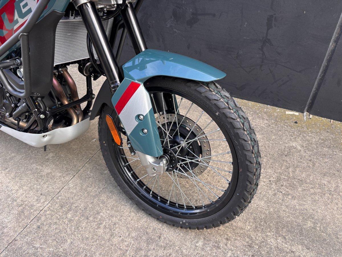 2026 KAWASAKI KLE500 SE DUAL SPORTS