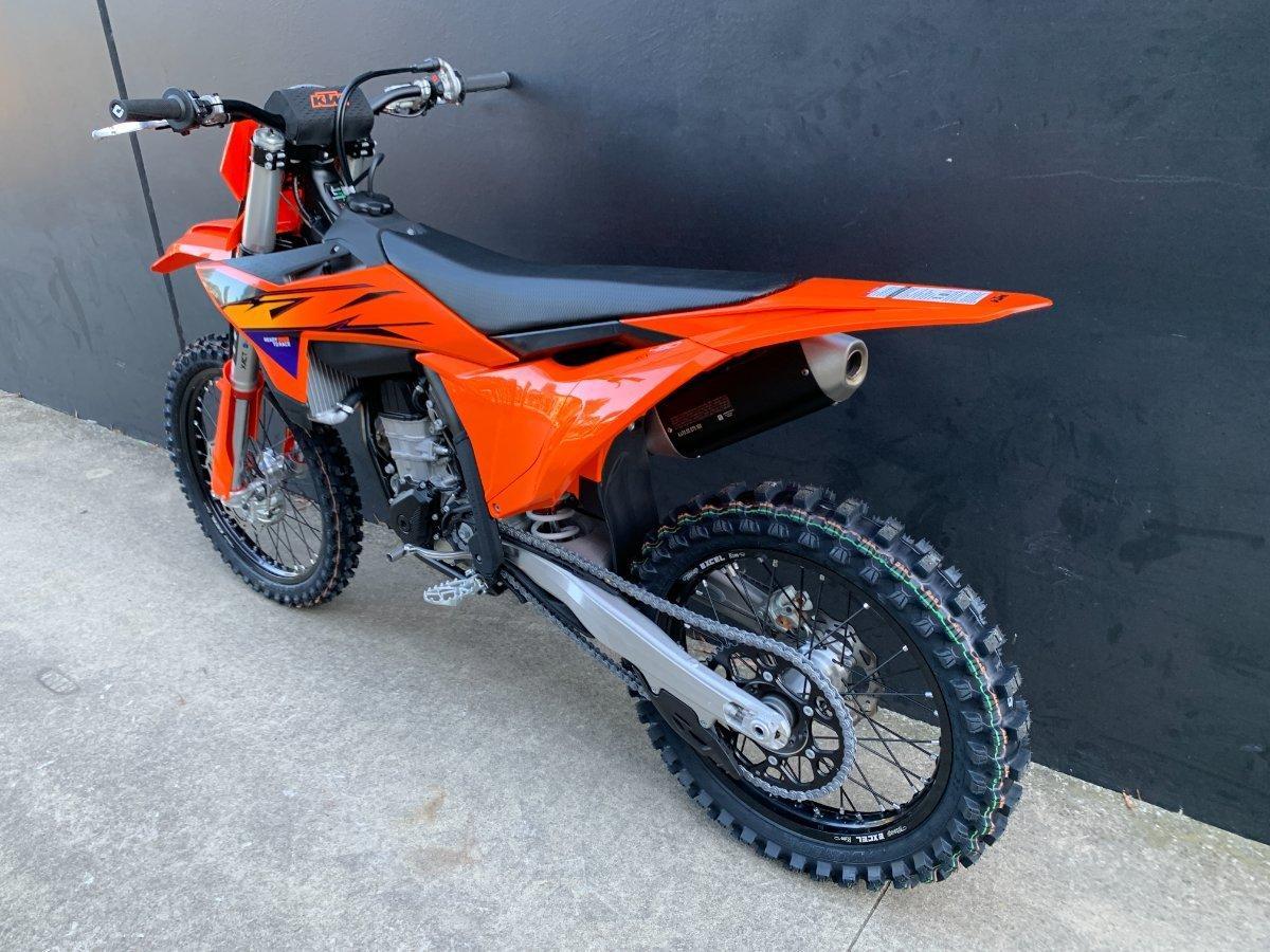 2026 KTM 450 SX-F MOTOCROSS